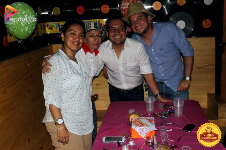Foto 48 de Mi Dios Se Lo Pague - 3er FDS OCT 2015 en Fonda Mi Dios Se Lo Pague, Cali