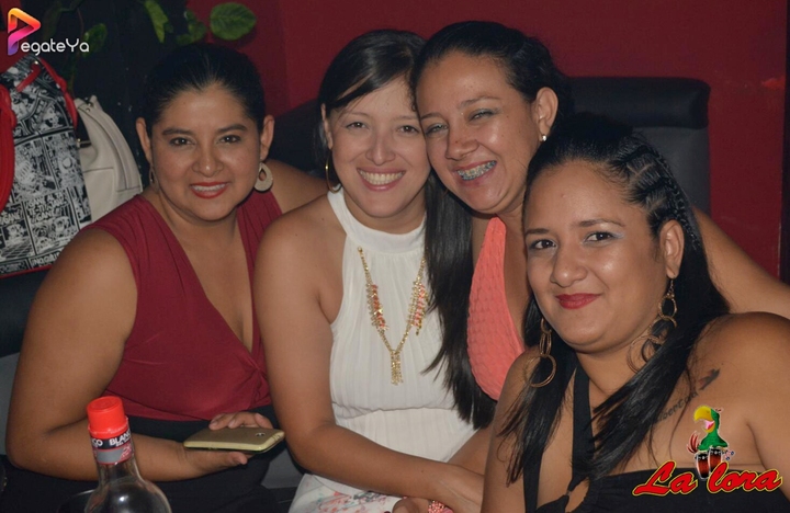 Foto 10 de La Lora - 3er Fds Agosto 2017 en La Lora Bar, Cali