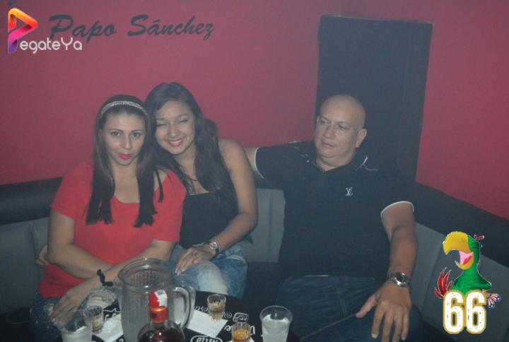 Foto 6 de La Lora Bar - 1er FDS Marzo 2016 en La Lora Bar, Cali