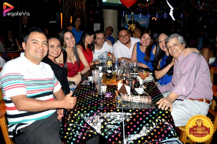 Foto 95 de Mi Dios se lo Pague - 3er Fds Abril en Fonda Mi Dios Se Lo Pague, Cali