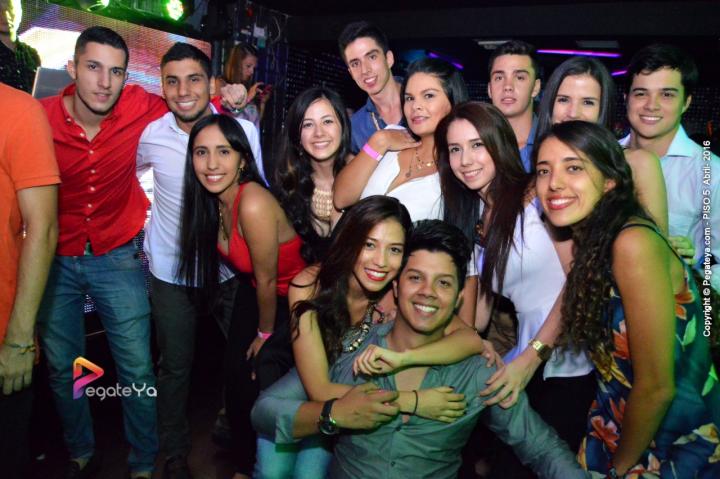 Foto 40 de PISO V - Sabado 2 de abril 2016 en Bar Piso V Bucaramanga, Bucaramanga