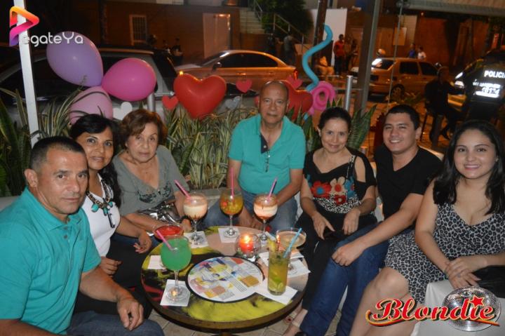 Foto 13 de Blondie - 1er Fds Abril 2016 en Blondie Bar Cali, Cali