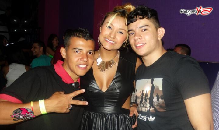 Foto 48 de Sam Puès Bar - Sept. 13 en Discoteca Sam Pues Medellin, Medellín
