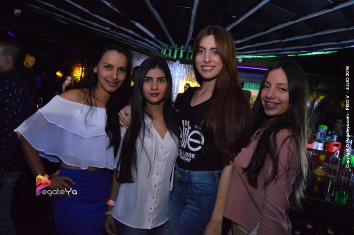 Foto 24 de PISO V - Viernes 15 de julio 2016 en Bar Piso V Bucaramanga, Bucaramanga