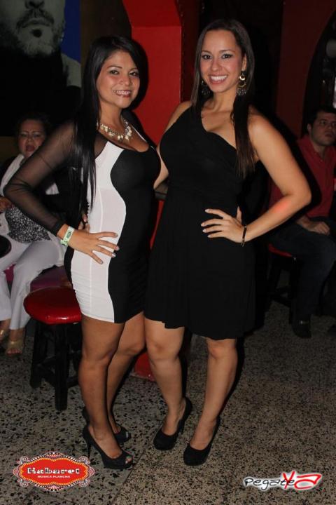 Foto 5 de Kabaret Bar- Oct 4 del 2014 en Kabaret - Granada, Cali
