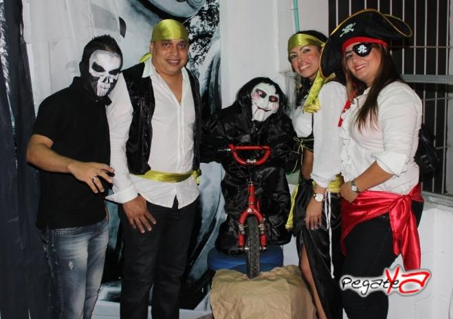 Foto 10 de Mama Salsa - Halloween 2014 en Mama Salsa