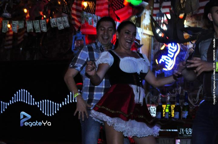 Foto 71 de Mangos Medellin - 22 -23 Mayo de 2015 en Discoteca Mangos Medellin, Medellín