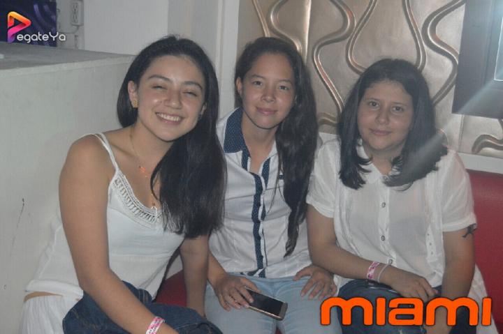 Foto 47 de Miami Bar - 3er Fds Mayo 2017 en Miami Bar Cali, Cali
