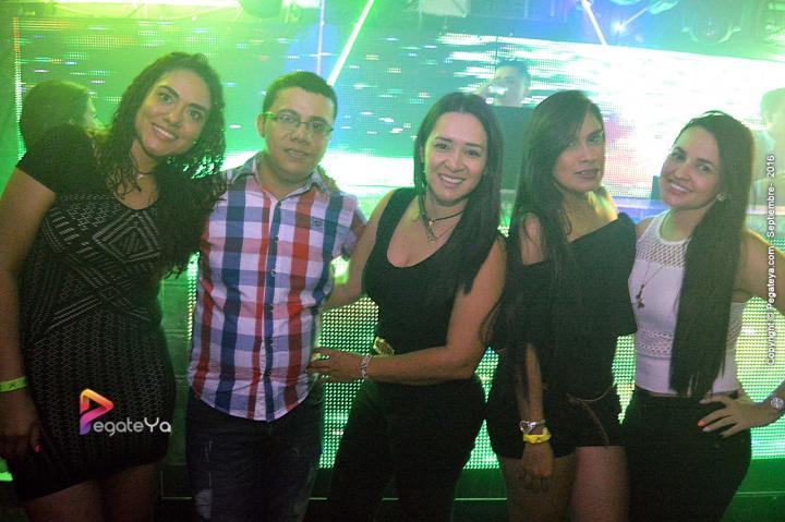 Foto 32 de PISO V sábado 3 de sep en Bar Piso V Bucaramanga, Bucaramanga