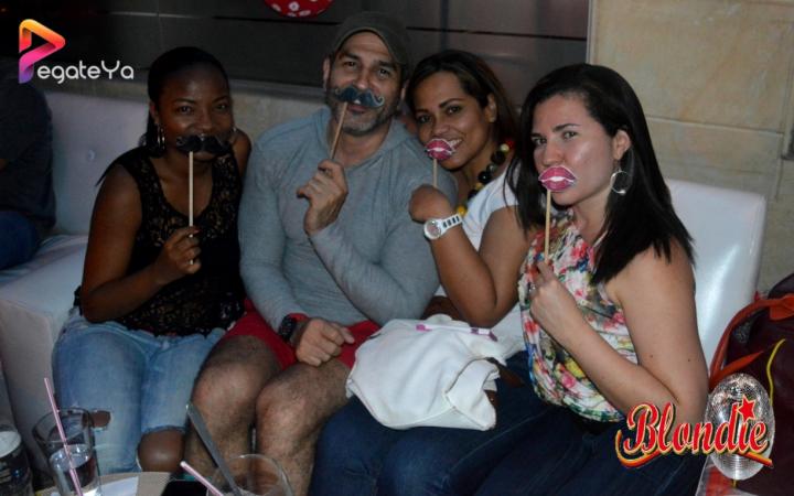 Foto 26 de Blondie - 1er FDS Junio 2015 en Blondie Bar Cali, Cali