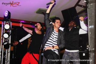 Foto 77 de Viernes 17 de Agosto de 2012 en Discoteca La Vecindad Bucaramanga, Bucaramanga