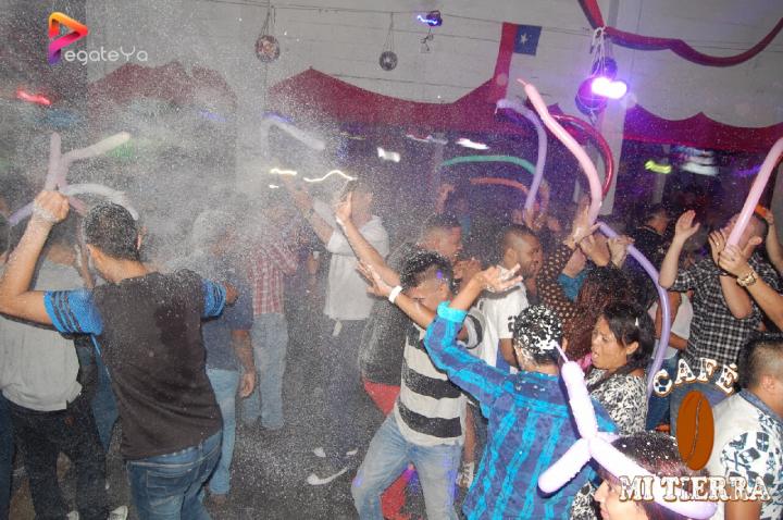 Foto 60 de Cafe mi Tierra - 2DO Fds junio 2016 en Cafe Mi Tierra, Cali