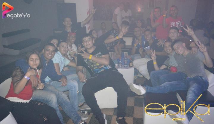 Foto 36 de Epika - Hallowen 2016 en Epika Night Club, Cali