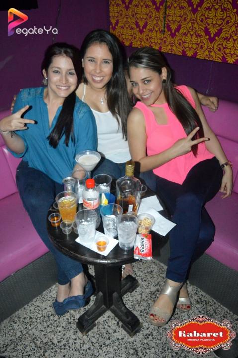 Foto 2 de Kabaret Bar - 2do Fds Mayo 2016 en Kabaret - Granada, Cali