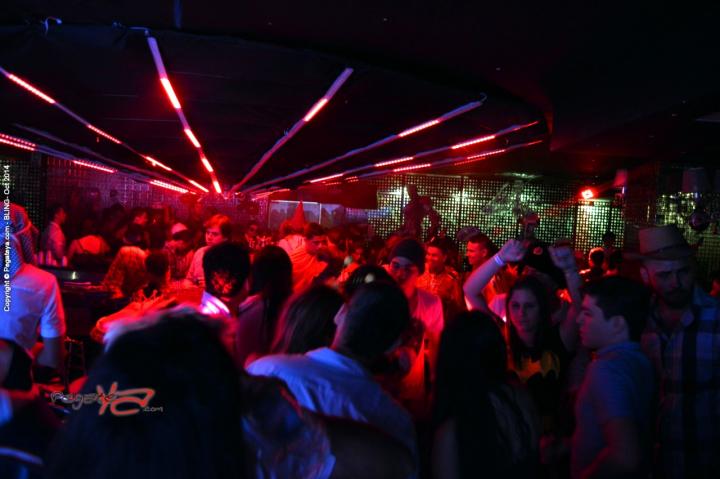 Foto 28 de Bling viernes 31 de octubre de 2014 en Bar Bling Bucaramanga, Bucaramanga