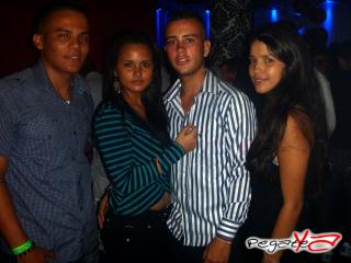 Foto 40 de Babel / Menga - Amor y Amistad en Babel / Barra Libre Cali, Cali