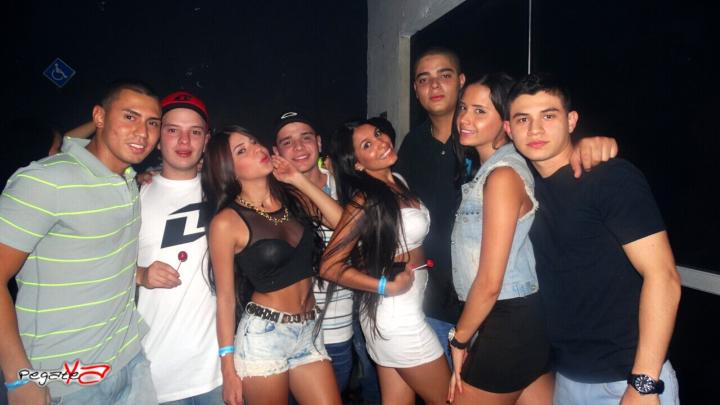 Foto 51 de Luxury - Agosto 23 en Discoteca Luxury Medellin, Medellín