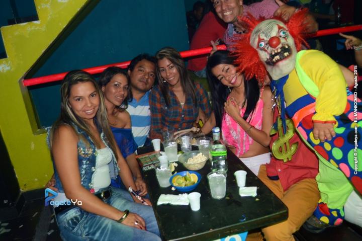 Foto 29 de El Manicomio sábado 22 de agosto 2015 en Discoteca El Manicomio Bucaramanga, Bucaramanga
