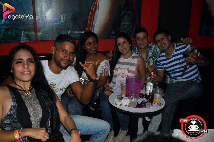 Foto 71 de Ampm Bar - AMOR & AMISTAD 2016 en Am / PM Bar - Cali, Cali