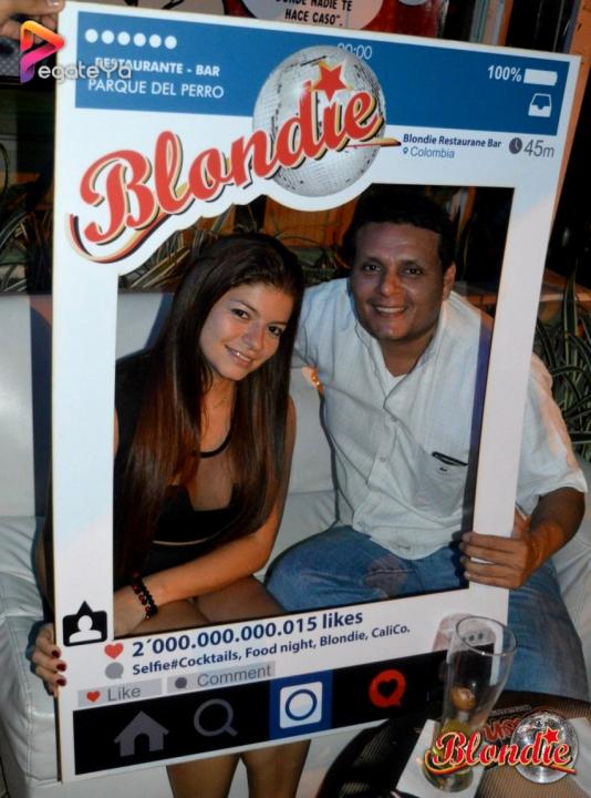 Foto 16 de Blondie - Amor y Amistad 2015 en Blondie Bar Cali, Cali