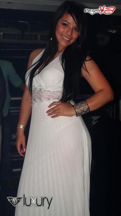 Foto 15 de Luxury - Septiembre 27 en Discoteca Luxury Medellin, Medellín