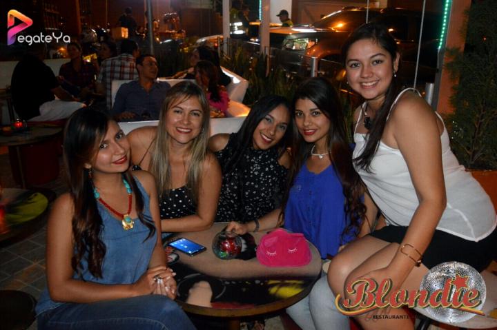 Foto 5 de Blondie - 5To Fds Abril 2016 en Blondie Bar Cali, Cali