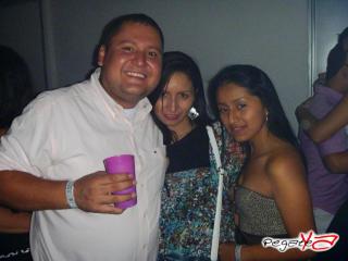 Foto 31 de Junio 02 del 2012 en Babel / Barra Libre Cali, Cali