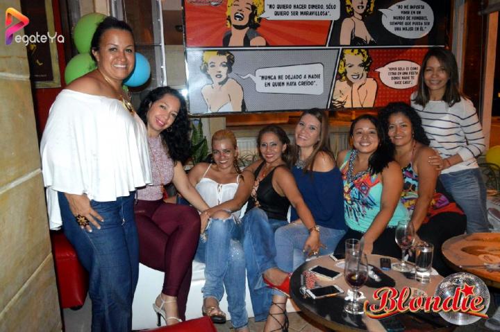 Foto 31 de Blondie 3er & 4to Fds Oct. 2016 en Blondie Bar Cali, Cali