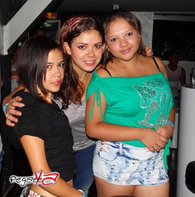 Foto 5 de Luxury - Agosto 17 en Discoteca Luxury Medellin, Medellín