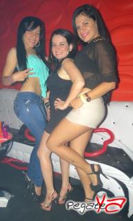 Foto 3 de Septiembre 14 del 2013 en Living Night Club, Cali