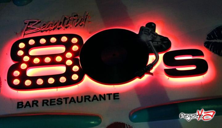 Foto 17 de Beautiful 80`s - Sept 6 2104 en Beautiful 80`s Cali, Cali