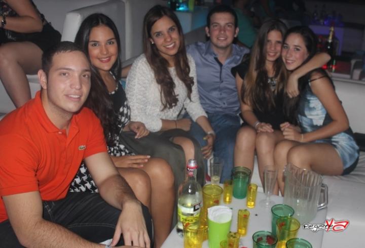 Foto 16 de Favela - 4to FDS Nov 2014 en Favela Club Menga, Cali