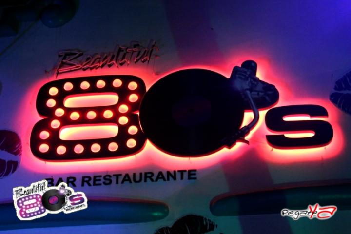 Foto 6 de Beautiful 80`s - 5to FDS Nov 2014 en Beautiful 80`s Cali, Cali