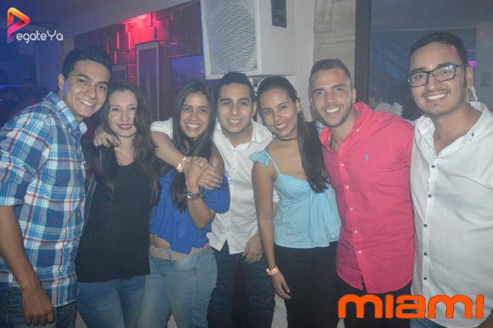 Foto 25 de Miami Bar - 2do Fds Marzo 2017 en Miami Bar Cali, Cali
