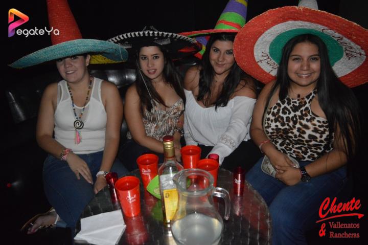 Foto 6 de Chente - 3er FDS Febrero 2016 en CHENTE Vallenatos y Rancheras, Cali