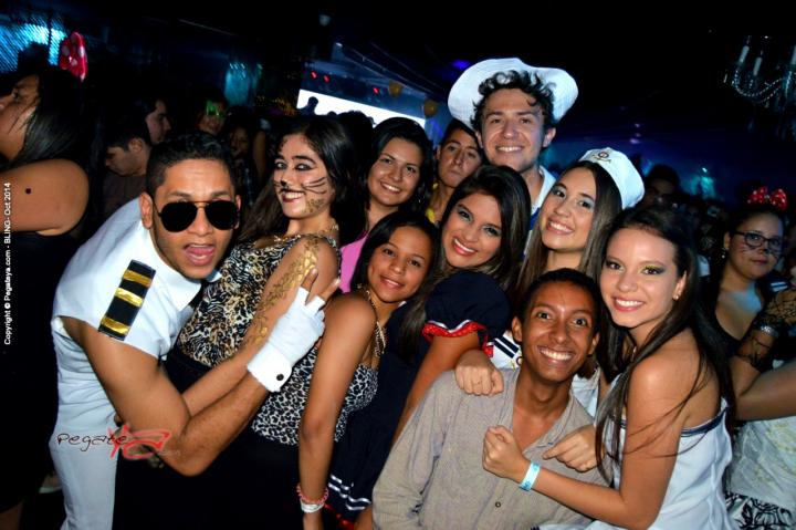 Foto 114 de Bling viernes 31 de octubre de 2014 en Bar Bling Bucaramanga, Bucaramanga