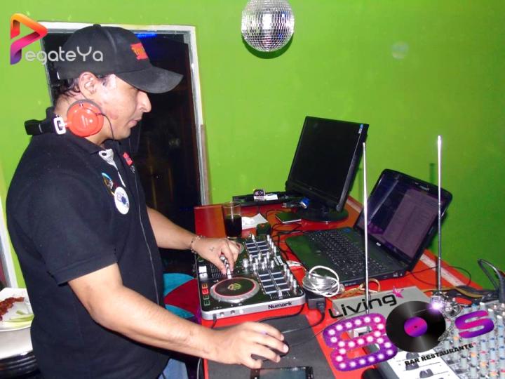 Foto 22 de living 80 - 3er / 4to Mayo 2016 en Living Ochentas Cali, Cali