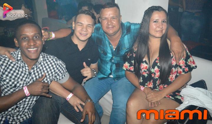 Foto 48 de Miami Bar - 3er Fds Mayo 2017 en Miami Bar Cali, Cali