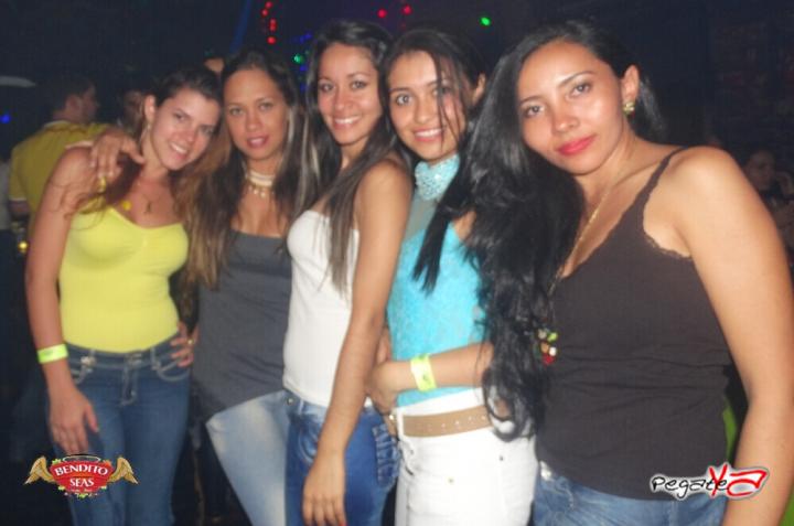 Foto 36 de Bendito Seas - Septiembre 06 en Discoteca Bendito Seas Medellin, Medellín