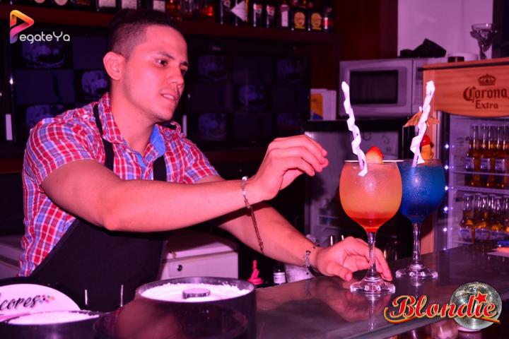 Foto 39 de Blondie - 2do Fds Agosto 2017 en Blondie Bar Cali, Cali