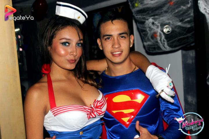 Foto 13 de Midaju - Halloween 2015 en Midaju Bar