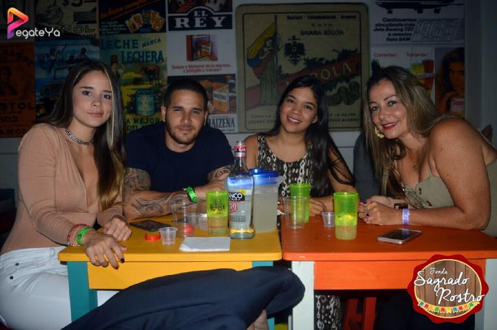 Foto 4 de Sagrado Rostro - 1er Fds Mayo 2017 en Fonda Sagrado Rostro
