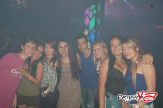 Foto 29 de Prizma 10 de Marzo en Prizma Discoteca Medellin, Medellín