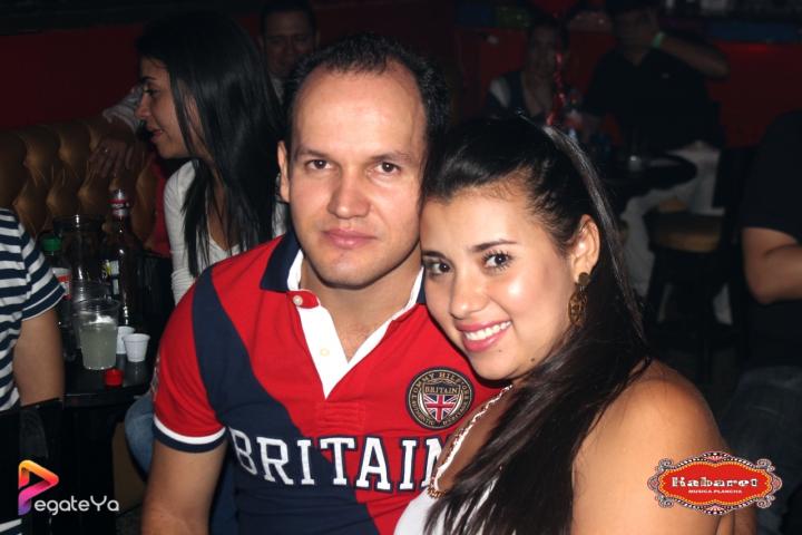 Foto 37 de Kabaret Bar - Marzo 08 del 2015 en Kabaret - Granada, Cali