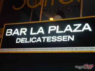 Foto 7 de Marzo 17 del 2012 en La Plazza Delicatessen Manizales, Manizales