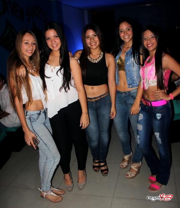 Foto 6 de Heaven Shots - Dic 6 y 13 del 2014 en Heaven Shots, Cali