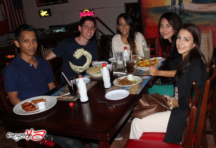 Foto 13 de Charly Food Bar - Oct 4 en Charly Food Bar, Cali