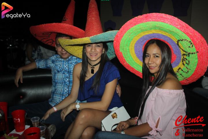Foto 11 de Chente - 4to FDS Julio 2016 en CHENTE Vallenatos y Rancheras, Cali