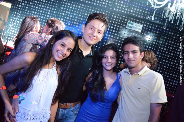 Foto 44 de Bar Bling - viernes 16 oct 2015 en Bar Bling Bucaramanga, Bucaramanga