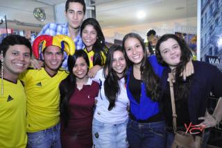 Foto 22 de Partido Colombia vs Ecuador en La Sala Club, Bucaramanga